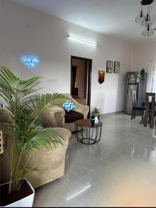 Krishna Homes Бангалор Экстерьер фото